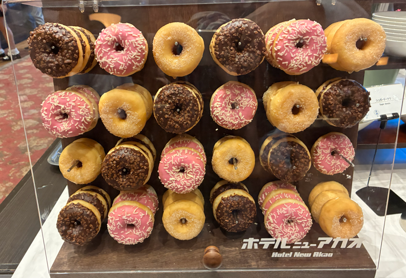 ホテルニューアカオ夕食ビュッフェのドーナッツ